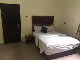 City Travels Inn