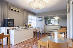 Vila Hotel By VimaHotels