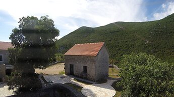 Ethno village Kokorici - Holiday house