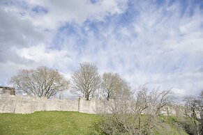 The Tansy House on Queen Street