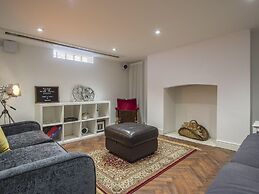 The Tansy House on Queen Street