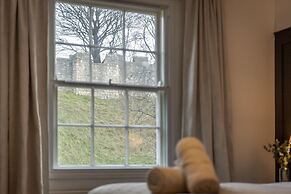 The Tansy House on Queen Street