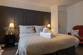 The Tansy House on Queen Street