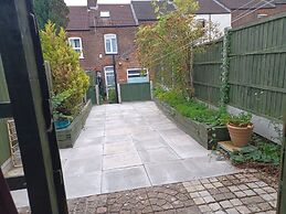 Huku Kwetu - Ferndale House