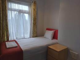 Huku Kwetu - Ferndale House