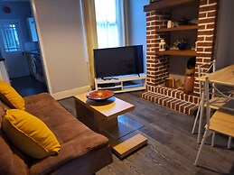 Huku Kwetu - Ferndale House