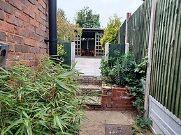 Huku Kwetu - Ferndale House