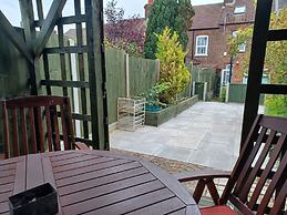 Huku Kwetu - Ferndale House