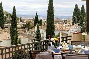 Alhambra Penthouse 2 Private Terraces Parking Free
