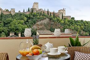 Alhambra Penthouse 2 Private Terraces Parking Free