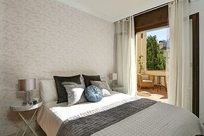 Alhambra Penthouse 2 Private Terraces Parking Free