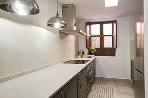 Alhambra Penthouse 2 Private Terraces Parking Free