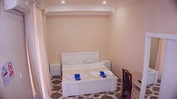 Elite Lux Hotel