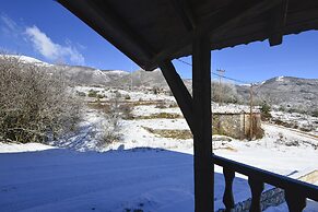 Rouga Mountain Boutique Suites & Spa