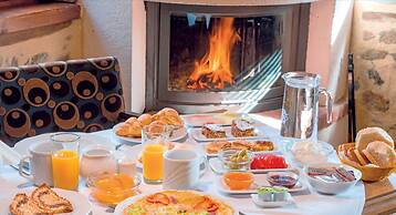 Rouga Mountain Boutique Suites & Spa