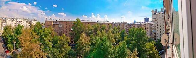 ApartExpo on Kutuzovsky 35-30