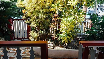 Scraper's Guest House