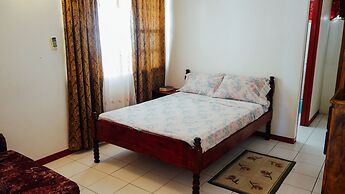 Scraper's Guest House