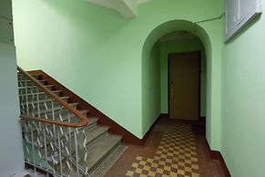 ApartExpo on Kutuzovsky 35-32