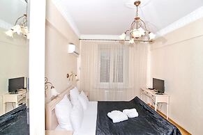 ApartExpo on Kutuzovsky 35-32