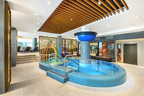 Kenese Bay Garden Resort & Conference Hotel