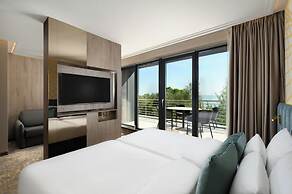 Kenese Bay Garden Resort & Conference Hotel