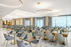 Kenese Bay Garden Resort & Conference Hotel