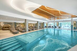 Kenese Bay Garden Resort & Conference Hotel