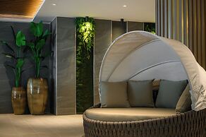 Kenese Bay Garden Resort & Conference Hotel