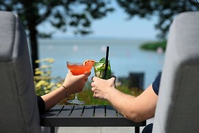 Kenese Bay Garden Resort & Conference Hotel