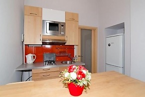 ApartExpo on Kutuzovsky 30