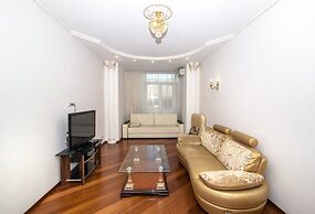 ApartExpo on Pobedy Square 1B