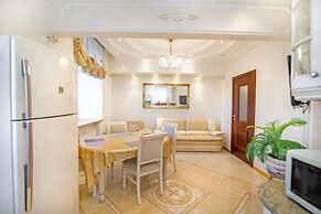 ApartExpo on Pobedy Square 1B