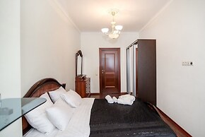 ApartExpo on Pobedy Square 1B