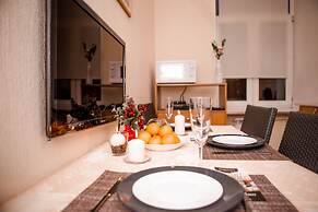 ApartExpo on Kutuzovskiy 26 Apartment