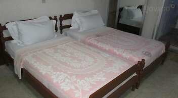 Kingsby homes and hotel