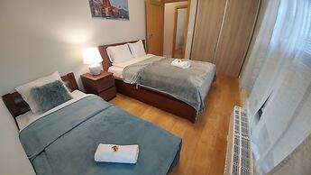 La Gioia Elegant Spacious Apartment