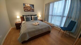 La Gioia Elegant Spacious Apartment