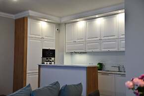 La Gioia Elegant Spacious Apartment