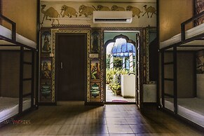 Madpackers Pushkar - Hostel