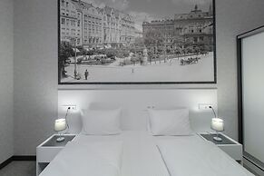 Opera Passage Hotel & Apartaments