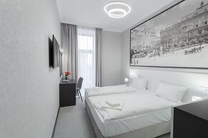 Opera Passage Hotel & Apartaments
