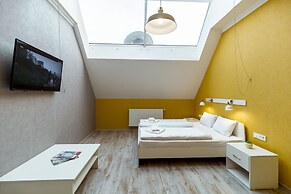 Opera Passage Hotel & Apartaments