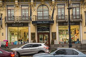 Opera Passage Hotel & Apartaments