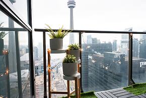 QuickStay - Elegant & Modern Condo, CN Tower Views