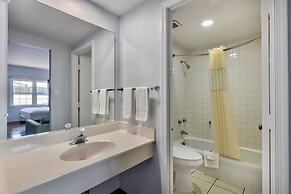 Motel 6 Falls Church, VA - Arlington Boulevard