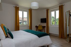 Amodo Lodge - In a rural location