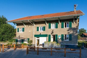 Amodo Lodge - In a rural location