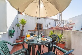 Lena’s Beach House by HelloVacations