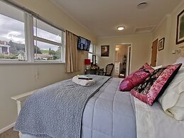 Geyser Lookout BnB